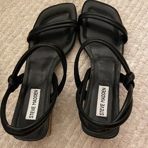 NWT Steve Madden Hattie Sandal